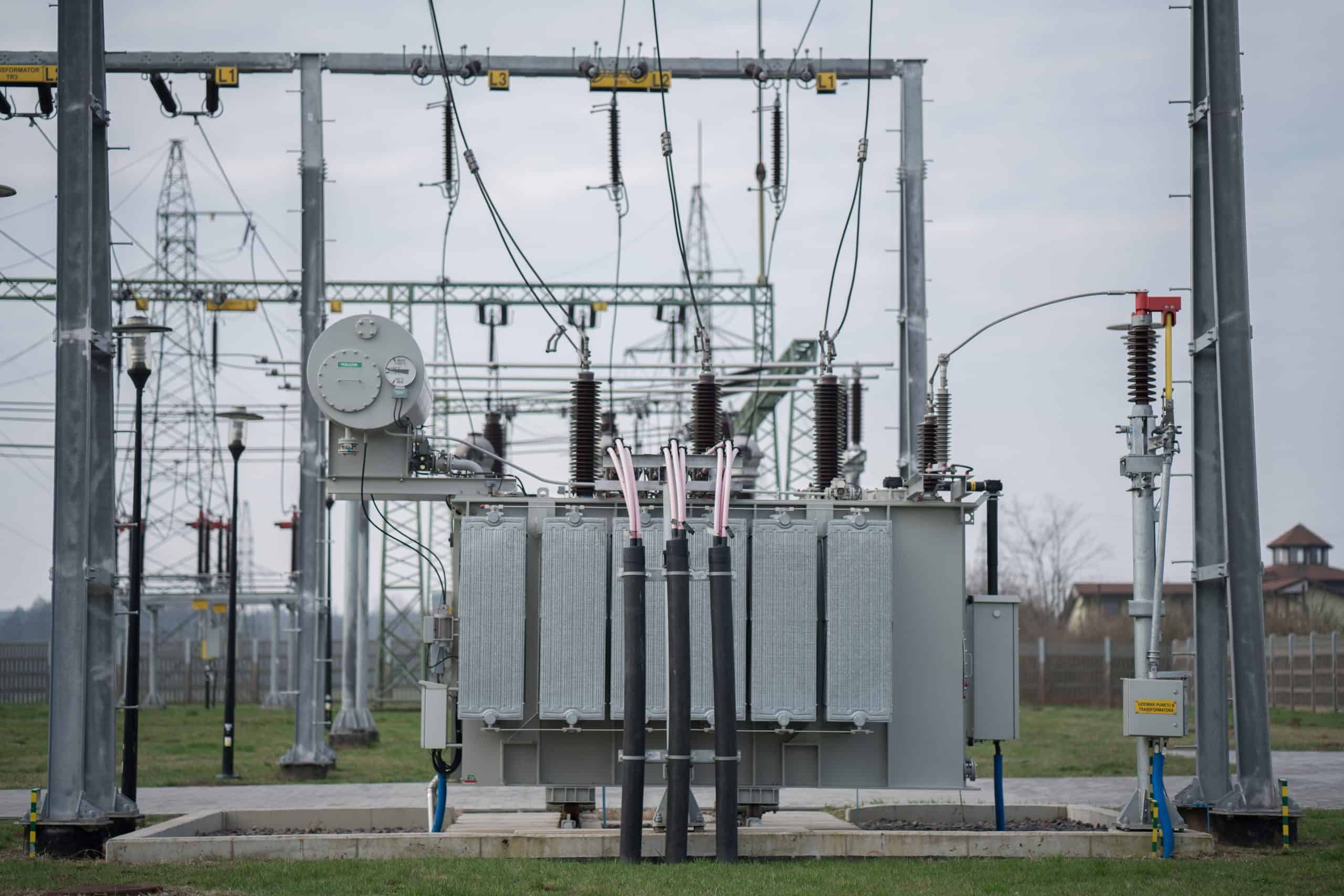 Transformer power distribution