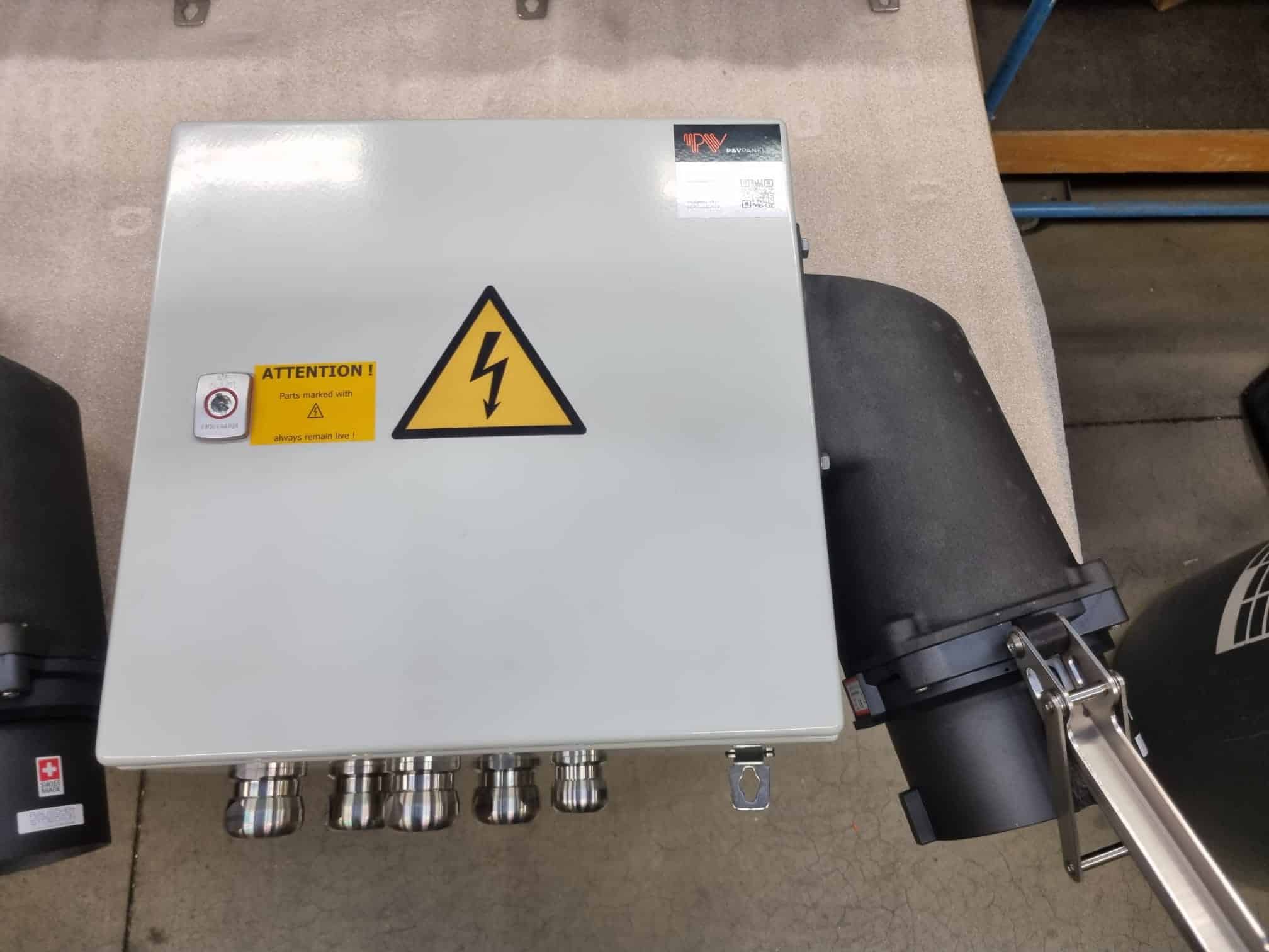 Offshore wind farm, R&S Rauscher & Stoecklin, industrial electrical connectors-5