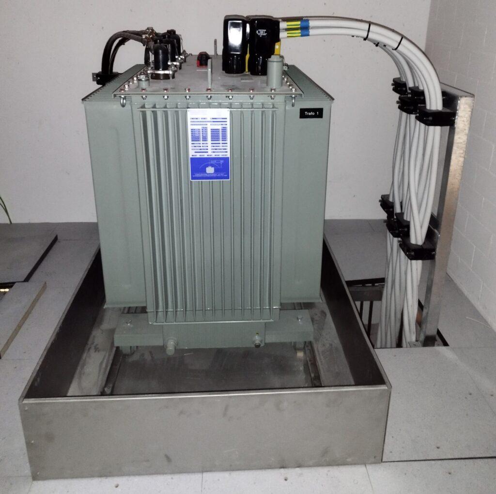 SAK extends the supply contract for medium-voltage distribution transformers with Rauscher & Stoecklin AG